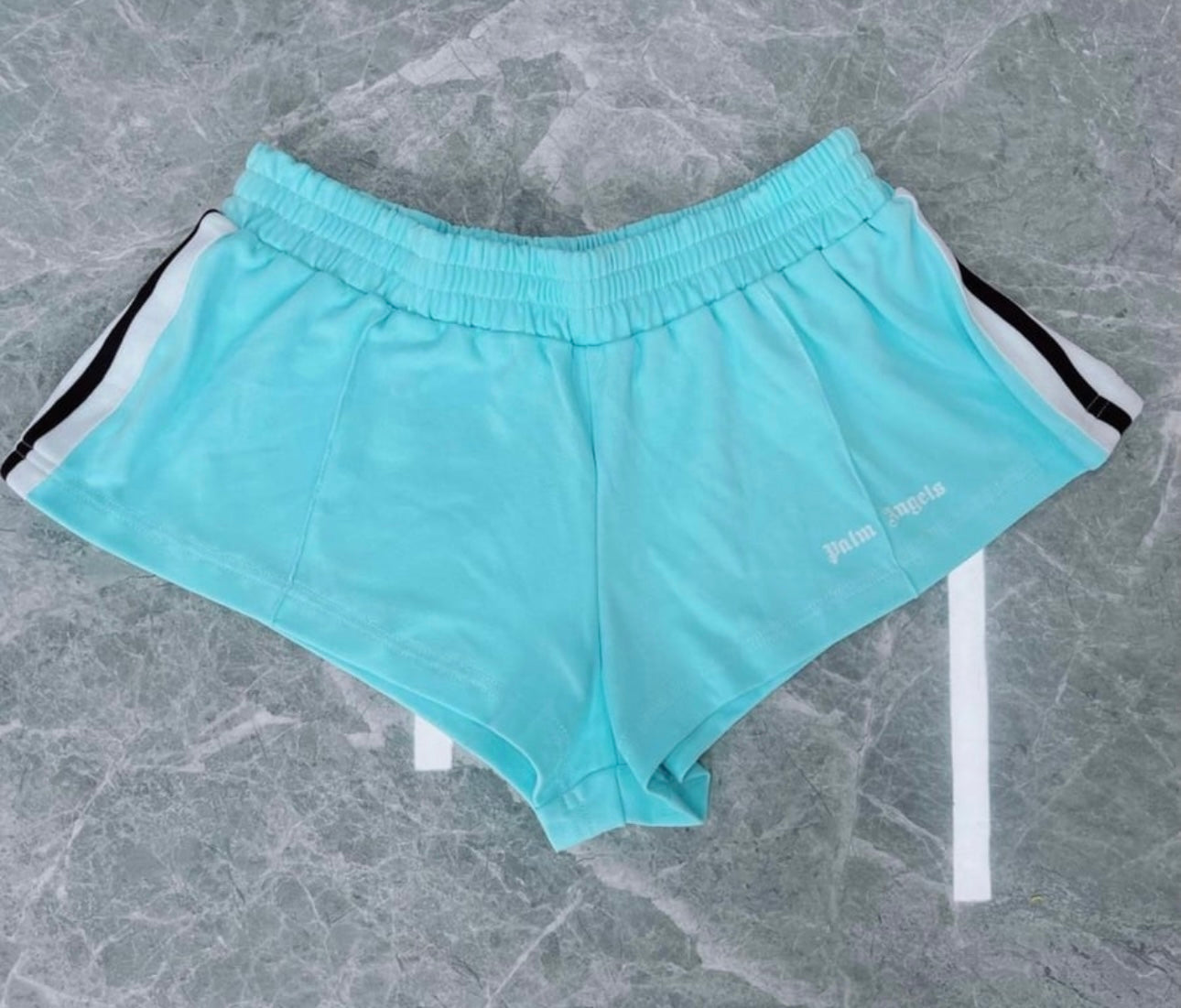 Vibrant blue cotton shorts