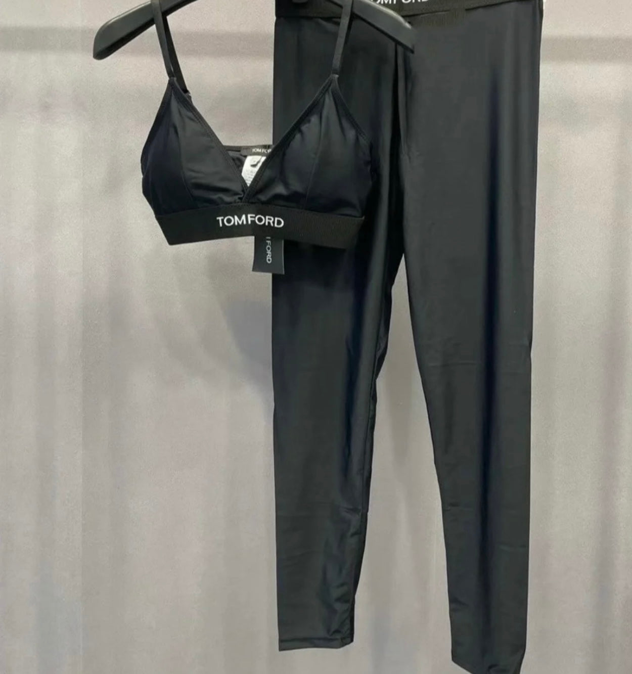 Black leggings co-ord