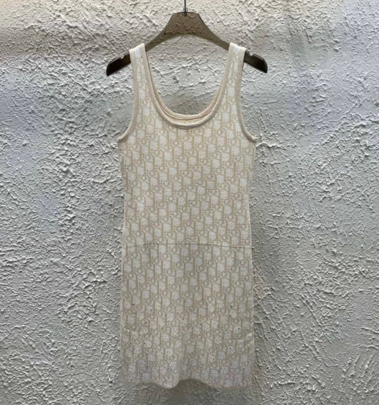 Beige & black dress