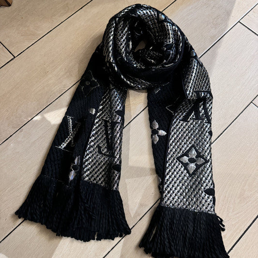 Black & silver scarf