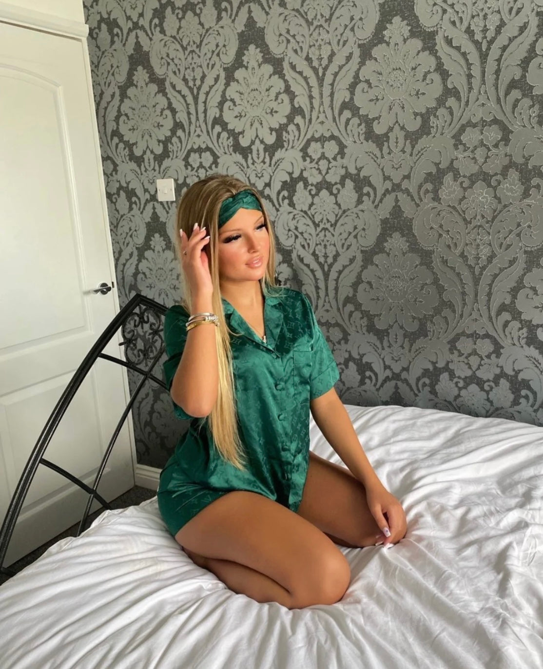 Green pyjamas