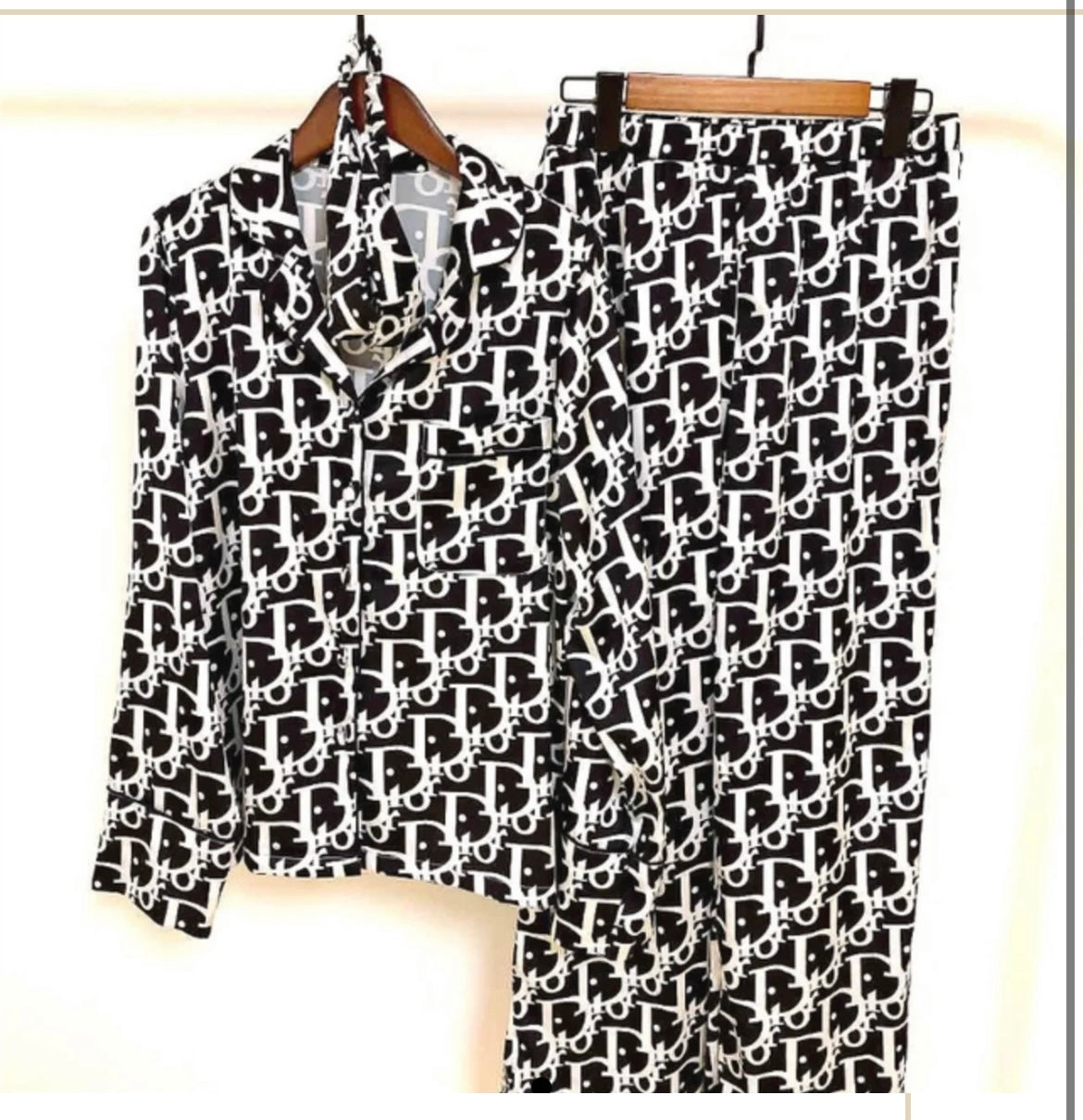 Black and white long sleeve pyjamas