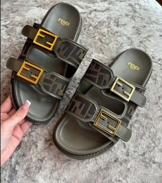 Khaki matte strap sandals