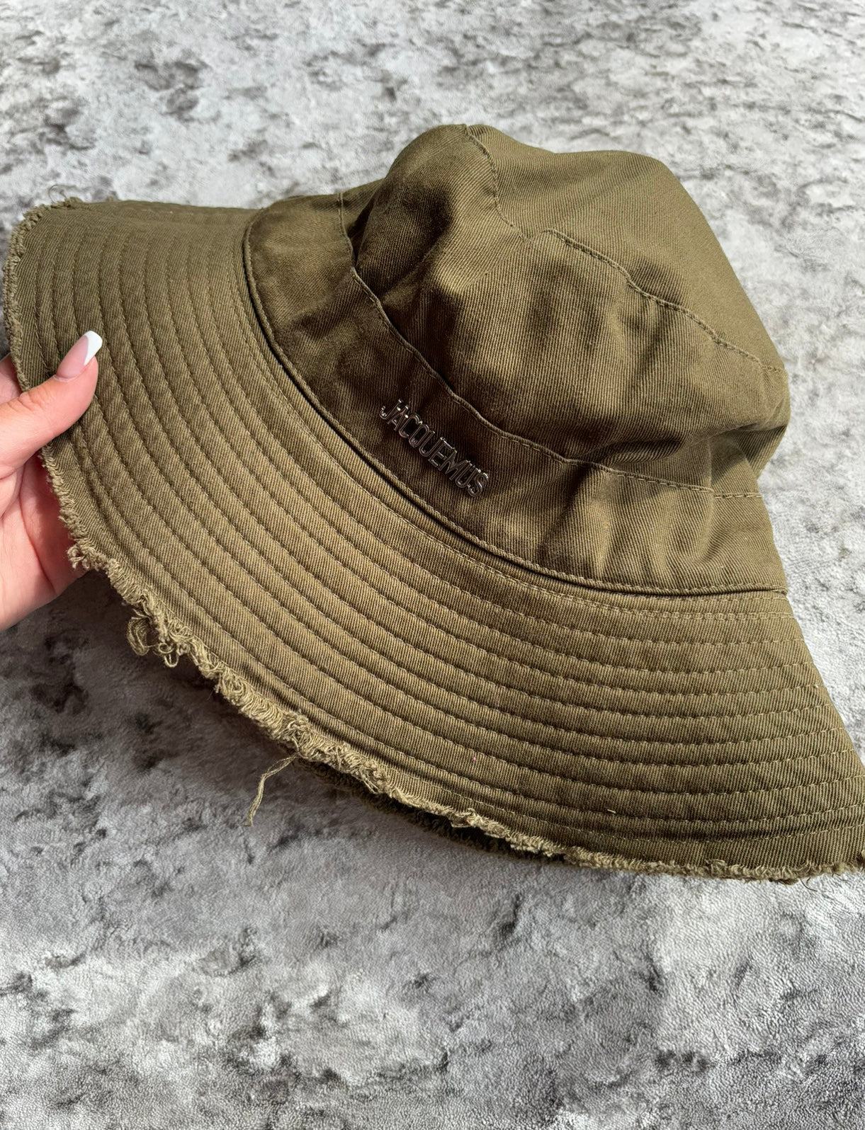 Khaki green bucket hat