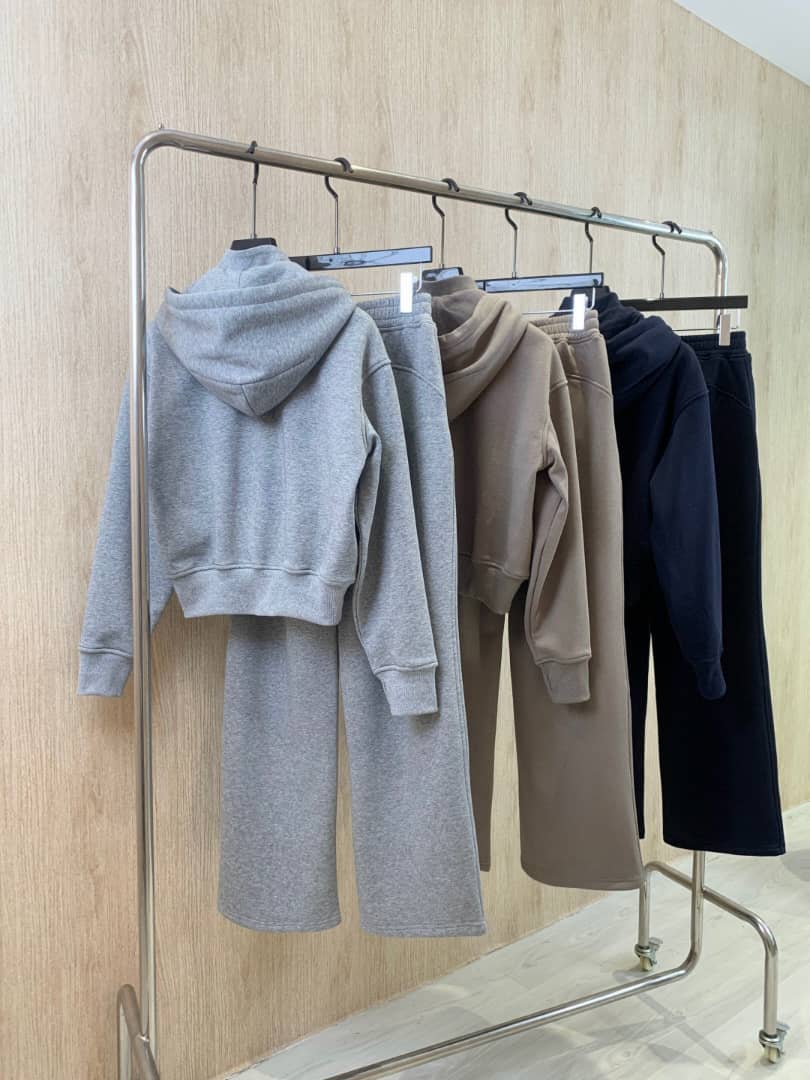 Multi choice tracksuit