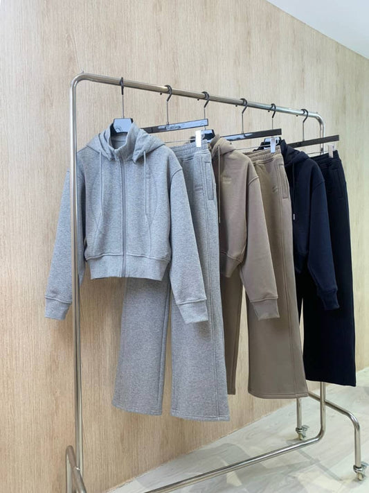 Multi choice tracksuit