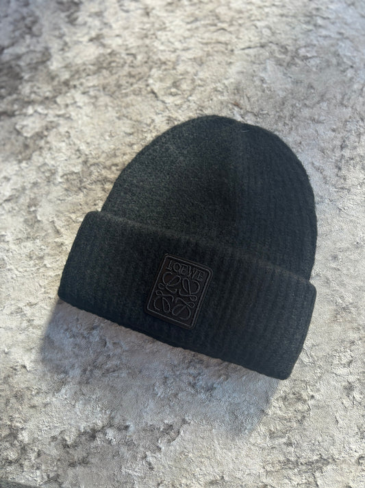 Black beanie