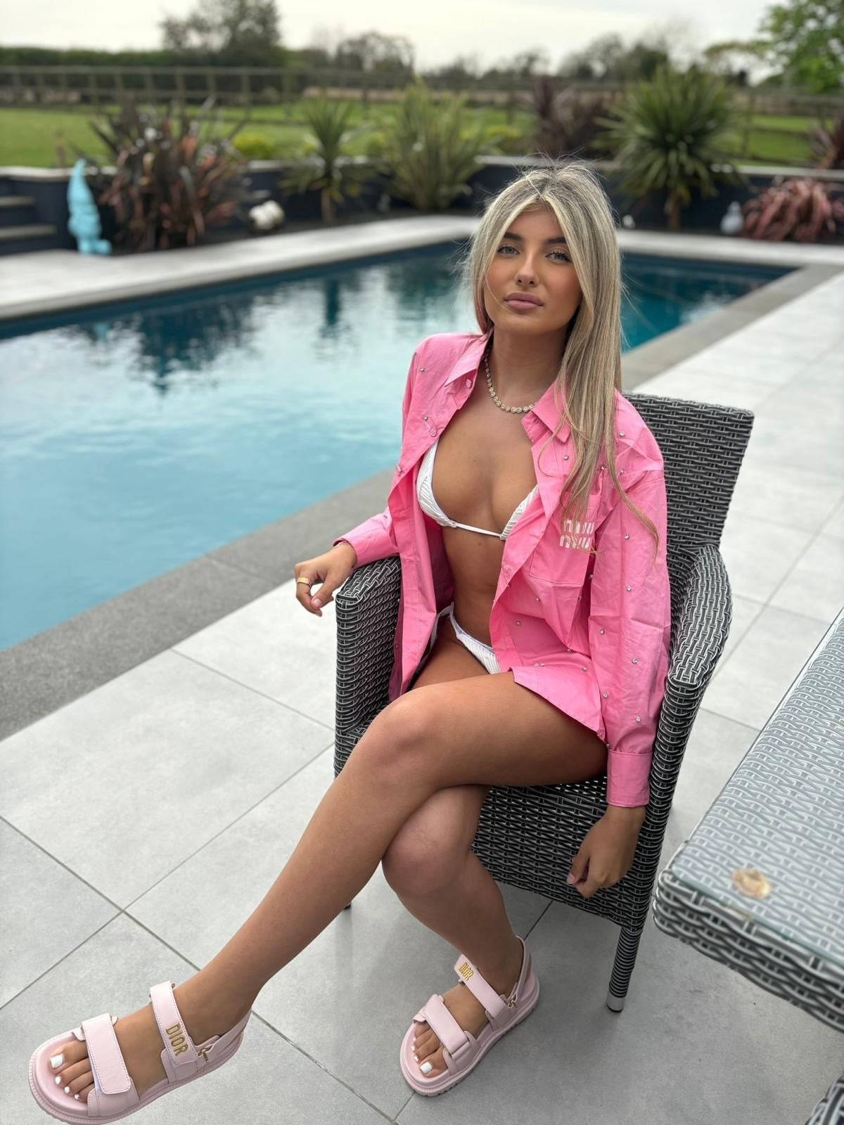 Pink oversized shirt