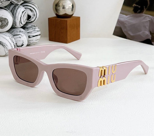 Light pink Mia sunglasses