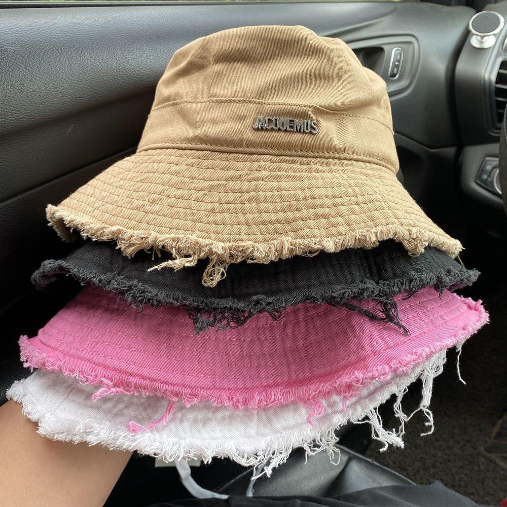 Nude bucket hat