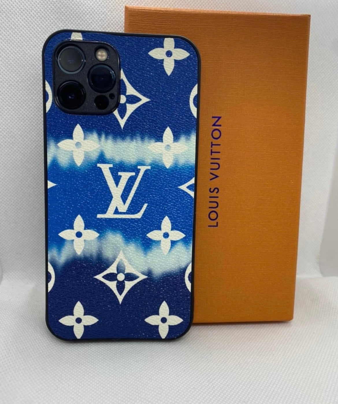 Blue sky phone case